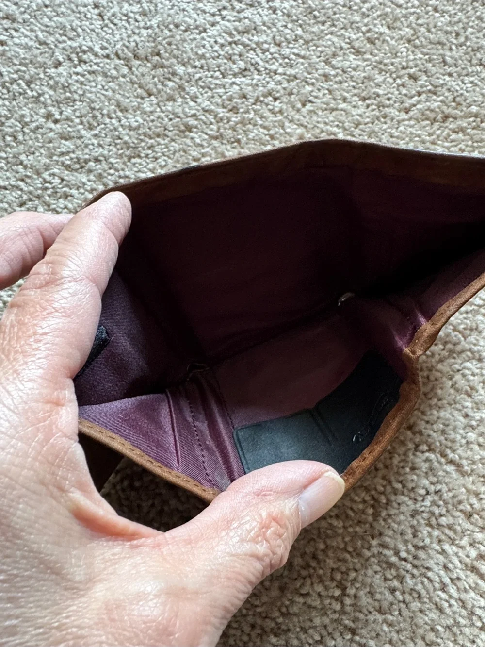 Classic Brown Leather Tri-Fold Wallet - Men's Accessory